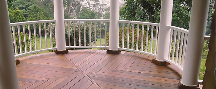 hardwood-decking-mangaris-diamond