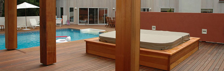 western-red-cedar-decking