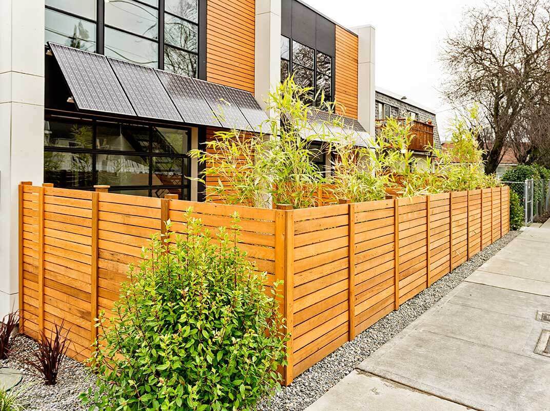 Horizontal Fencing Trends & Inspiration Horizontal Fencing Trends & Inspiration