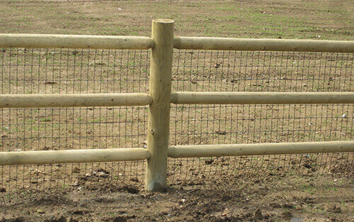 split pole fencing