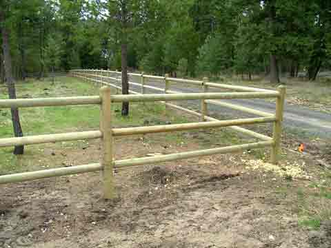 split pole fencing