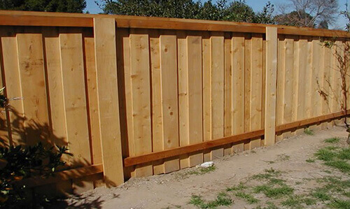 Using Metal Posts Wood Fence