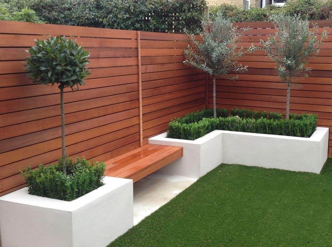 What Types of Material to Use for Horizontal Fencing