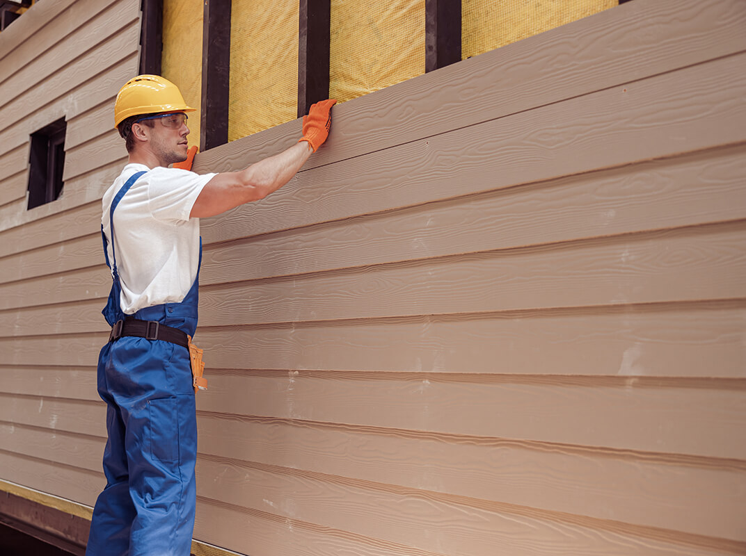 Wood vs. Composite Siding: Factors to Consider